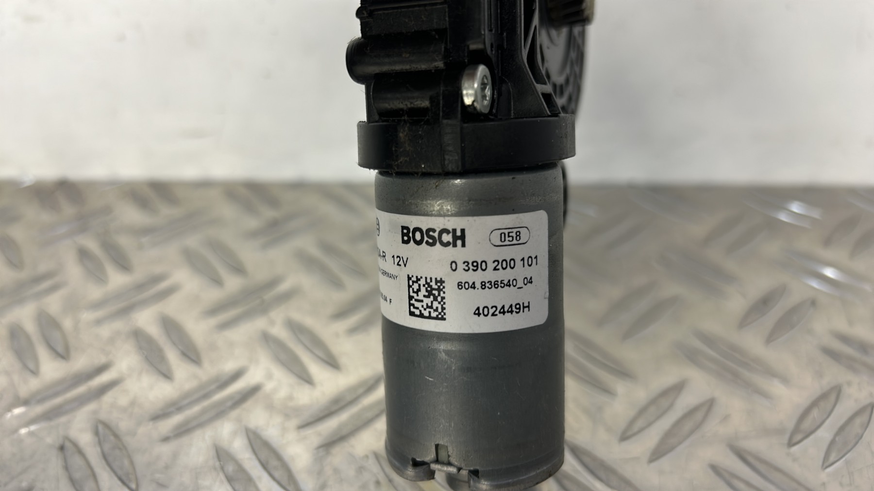 Moteur toit ouvrant MERCEDES CLASSE A 176 PHASE 2 – 0390200101