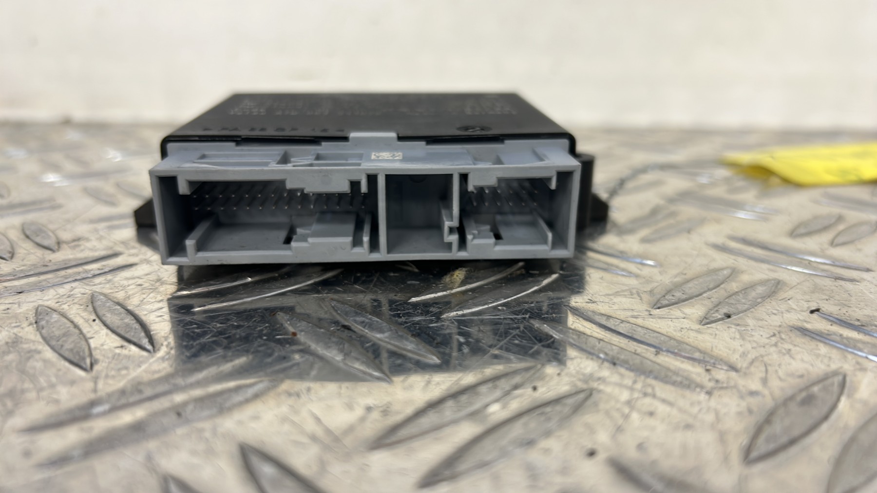 Unité de commande module PDC MERCEDES CLASSE A 176 PHASE 2 – A0009003210