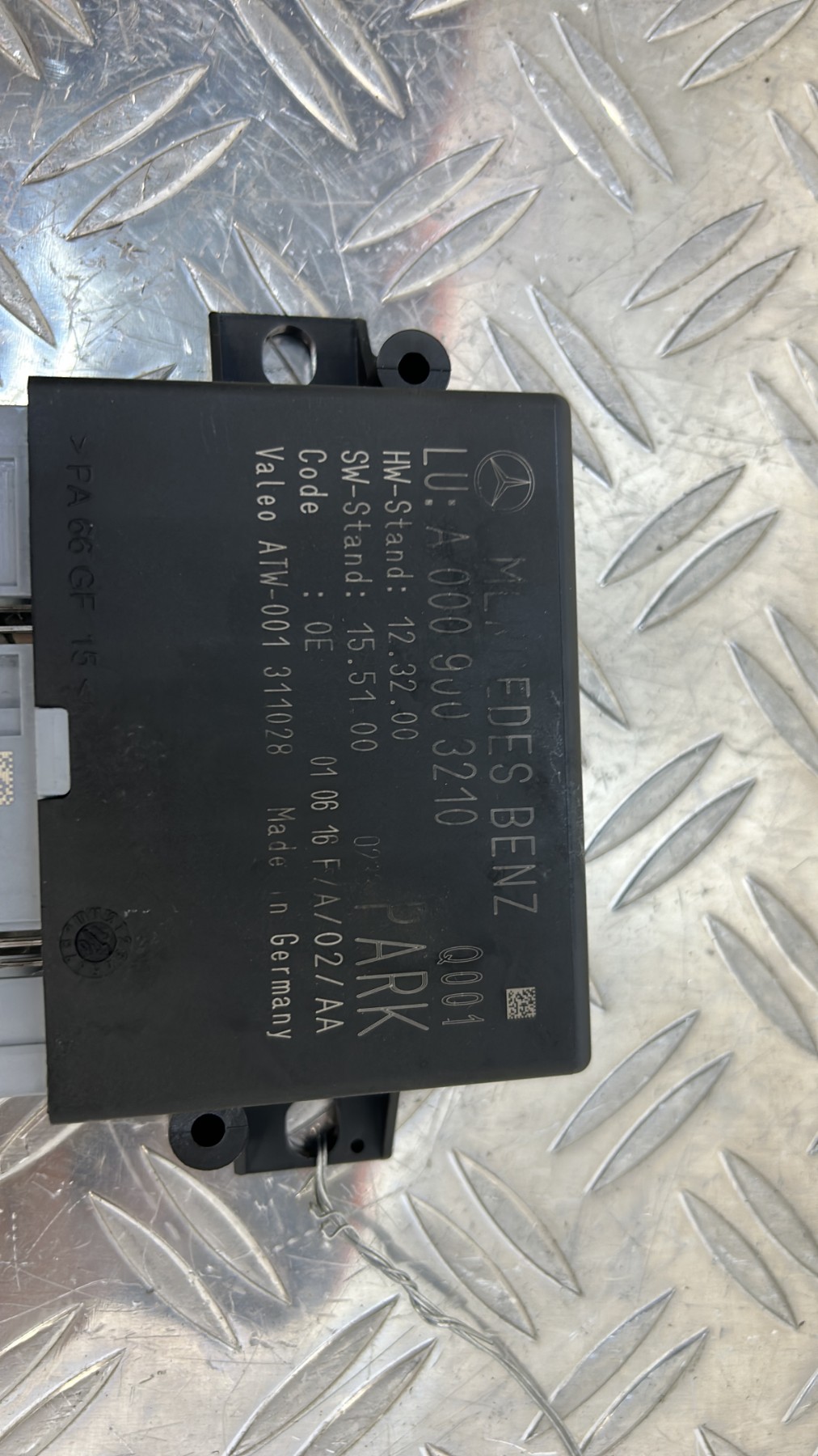 Unité de commande module PDC MERCEDES CLASSE A 176 PHASE 2 – A0009003210