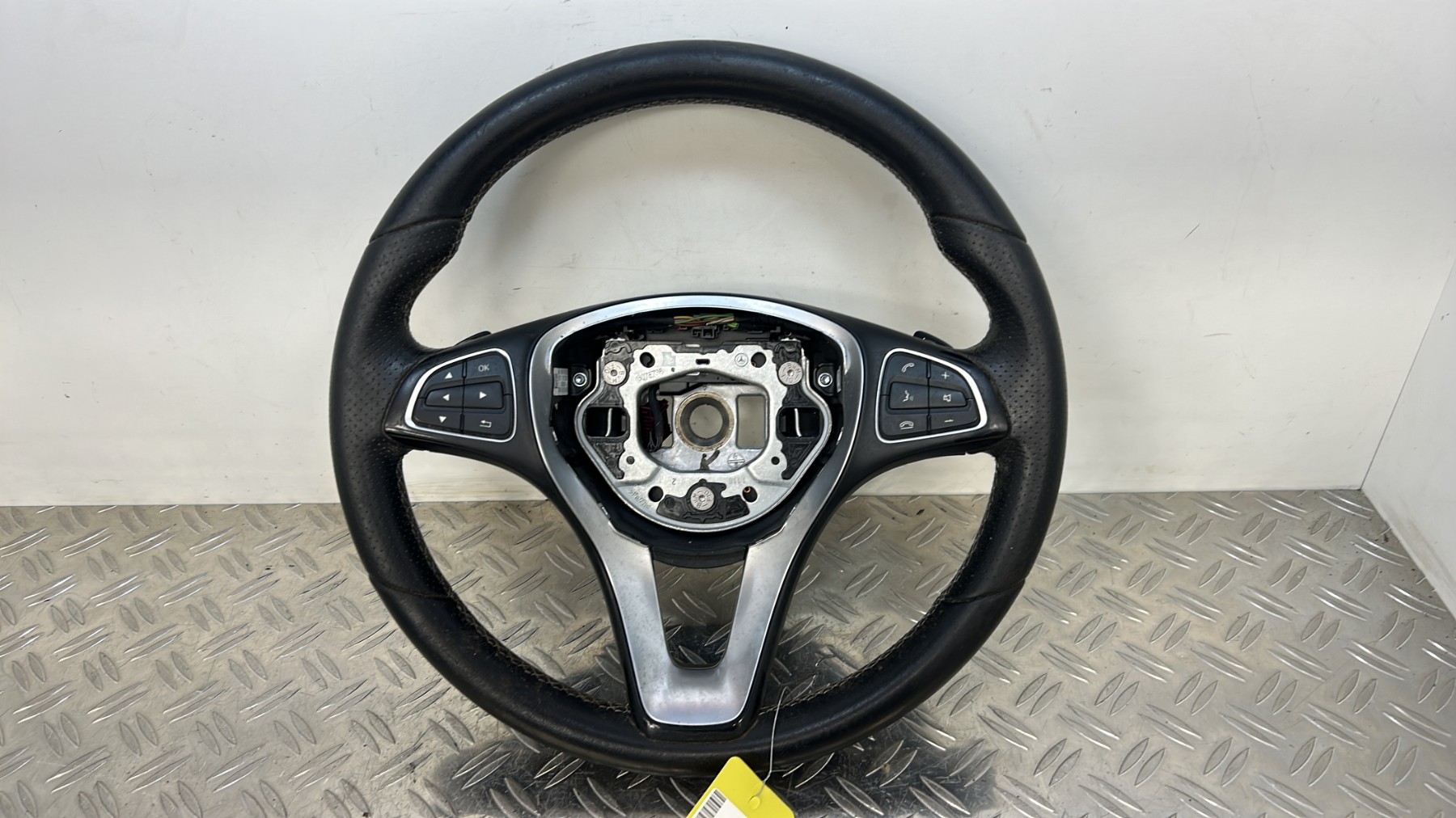 Volant MERCEDES CLASSE A 176 PHASE 2 – A0014609503