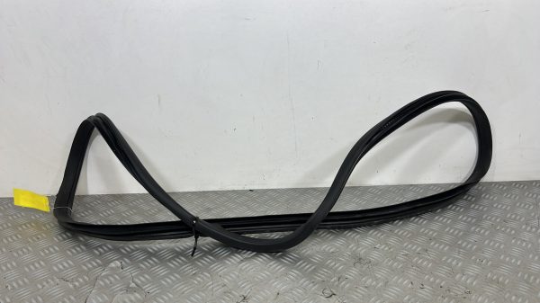 Joint de porte arriere gauche MERCEDES CLASSE A 176 PHASE 2 – A1766920176