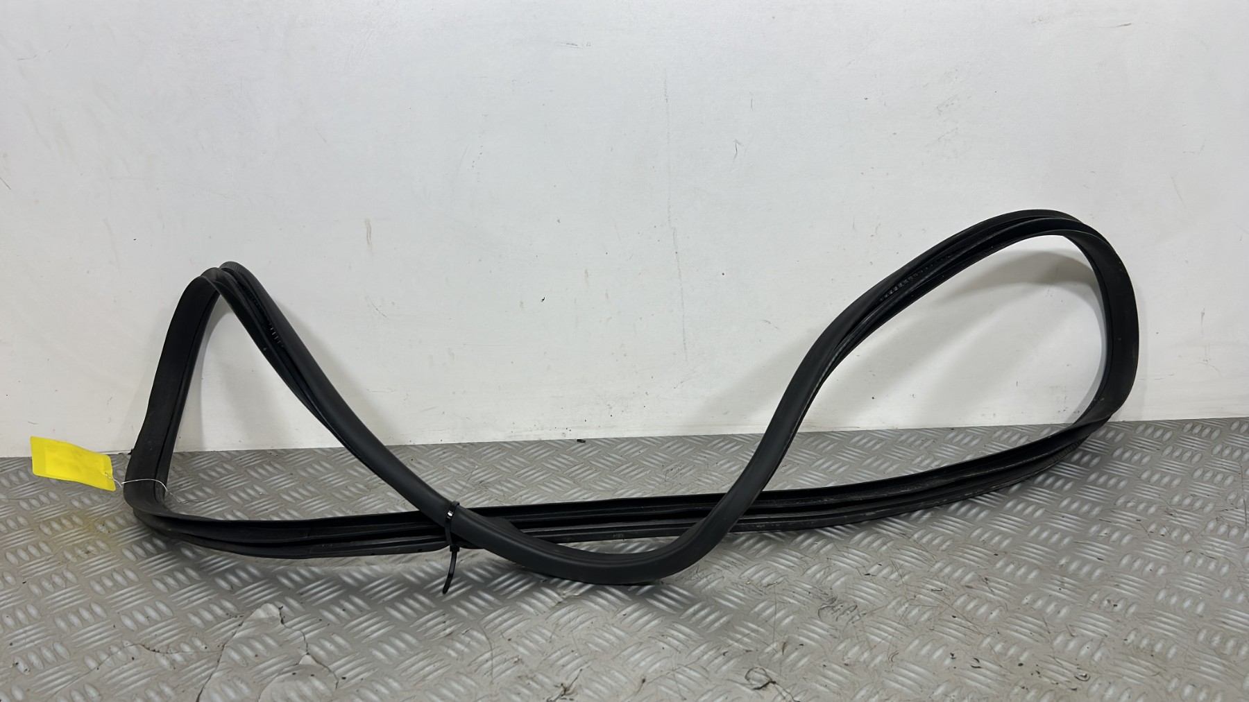 Joint de porte arriere gauche MERCEDES CLASSE A 176 PHASE 2 – A1766920176