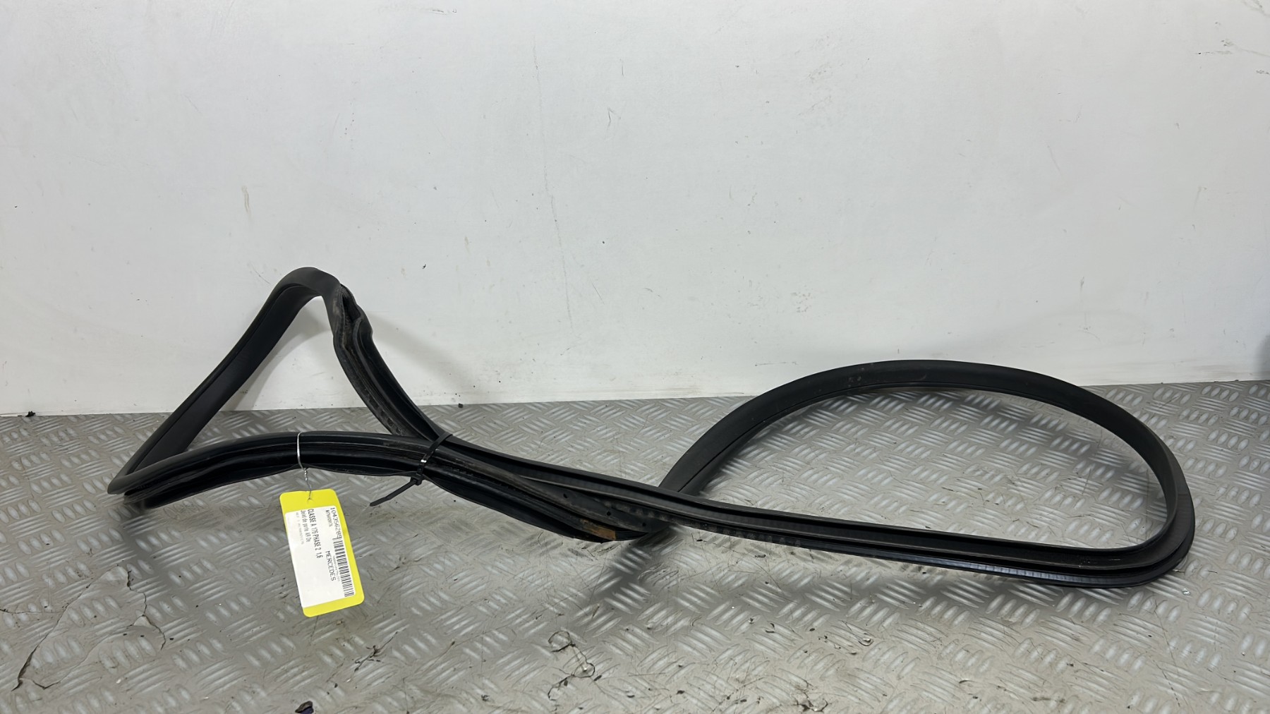 Joint de porte arriere droite MERCEDES CLASSE A 176 PHASE 2 – A1766920176