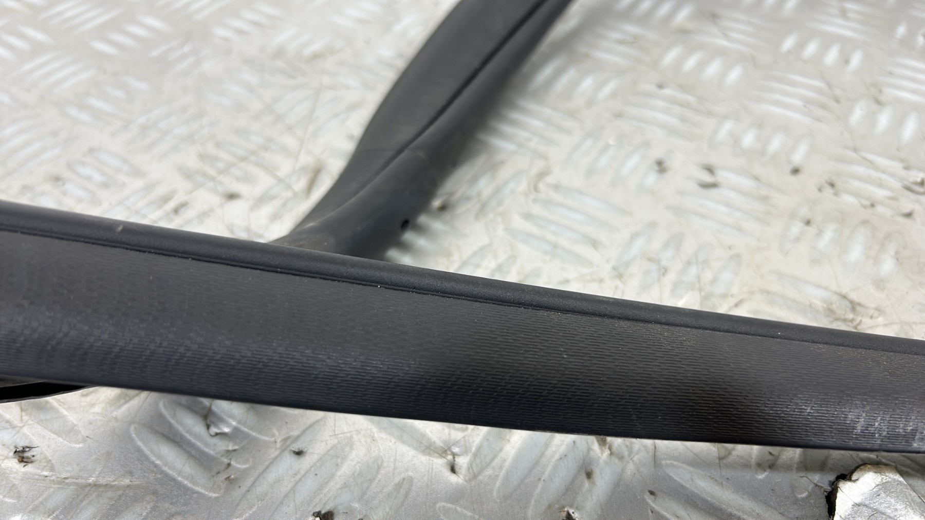 Joint de porte arriere droite MERCEDES CLASSE A 176 PHASE 2 – A1766920176