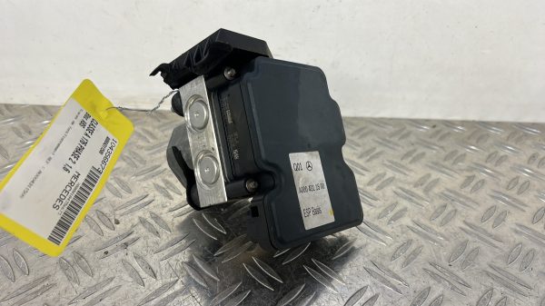 Bloc ABS (freins anti-blocage) MERCEDES CLASSE A 176 PHASE 2 – 815510F020