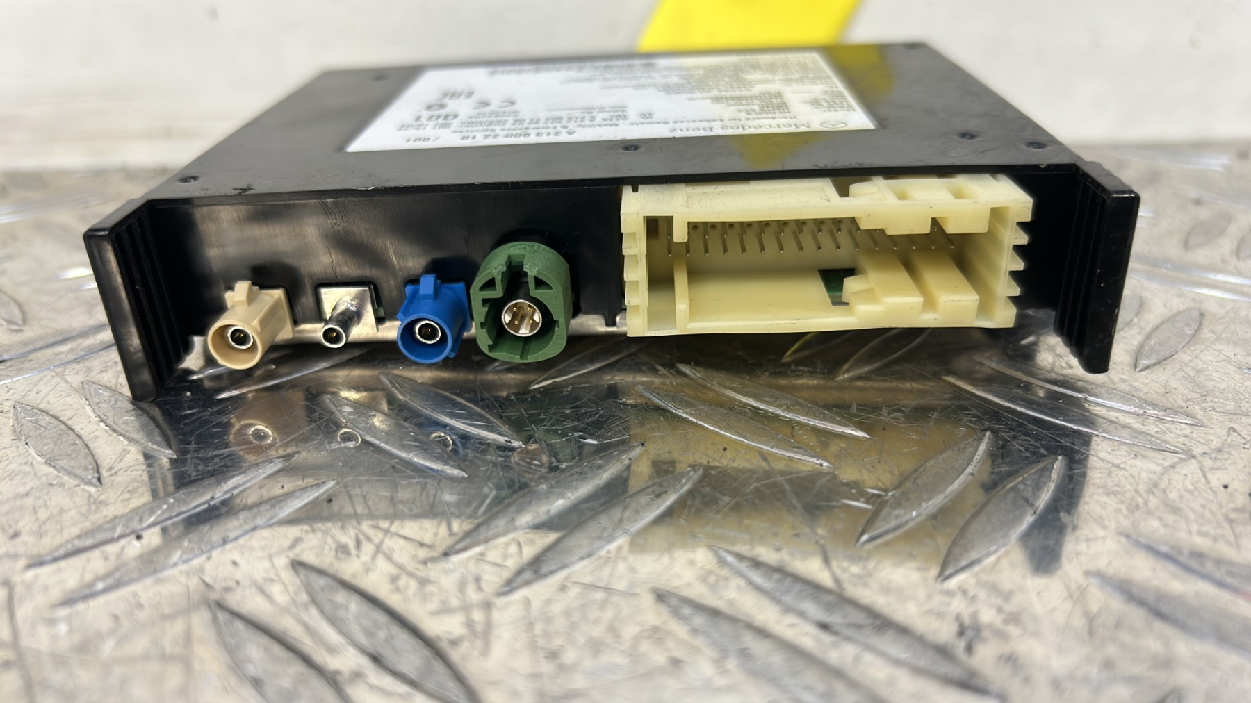 Calculateur module de communication multimédia MERCEDES CLASSE A 176 PHASE 2 – A2139002210
