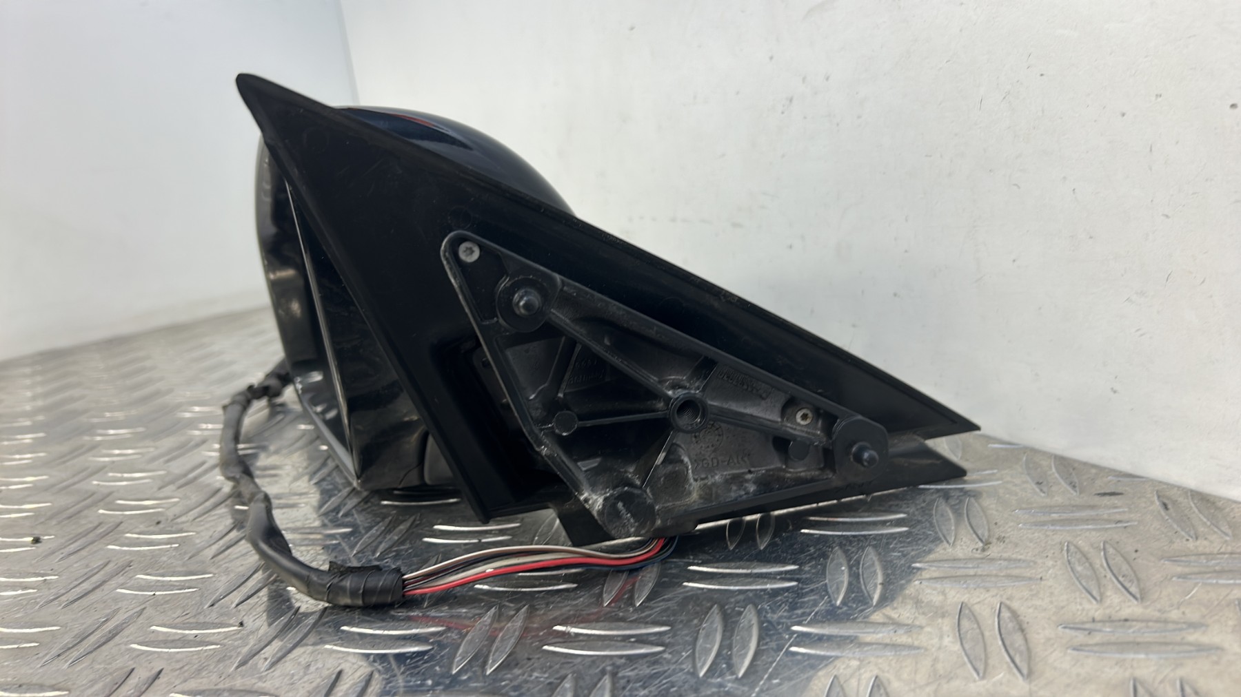 Retroviseur gauche AUDI A3 2 SPORTBACK PHASE 1 – 010754