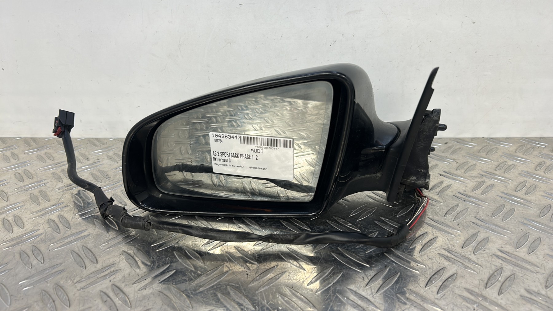 Retroviseur gauche AUDI A3 2 SPORTBACK PHASE 1 – 010754