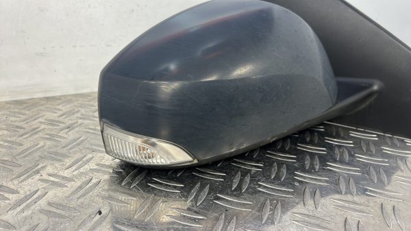 Retroviseur droit RENAULT MEGANE 3 PHASE 1 – 963010192R