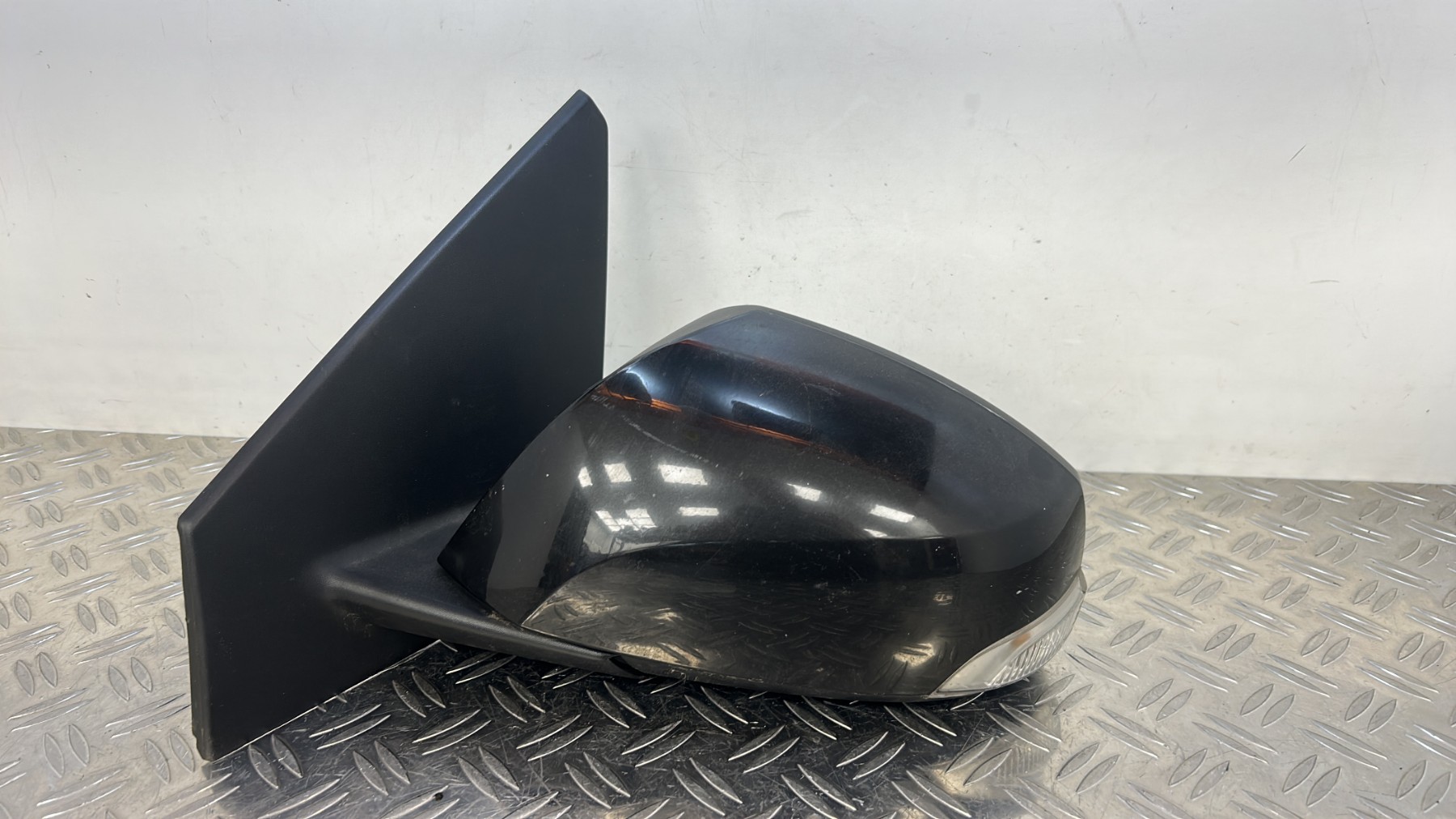 Retroviseur gauche RENAULT MEGANE 3 PHASE 1 – 963020181R