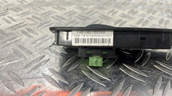 Interrupteur de leve vitre avant droit CITROEN JUMPER 3 PHASE 1 – 735532906