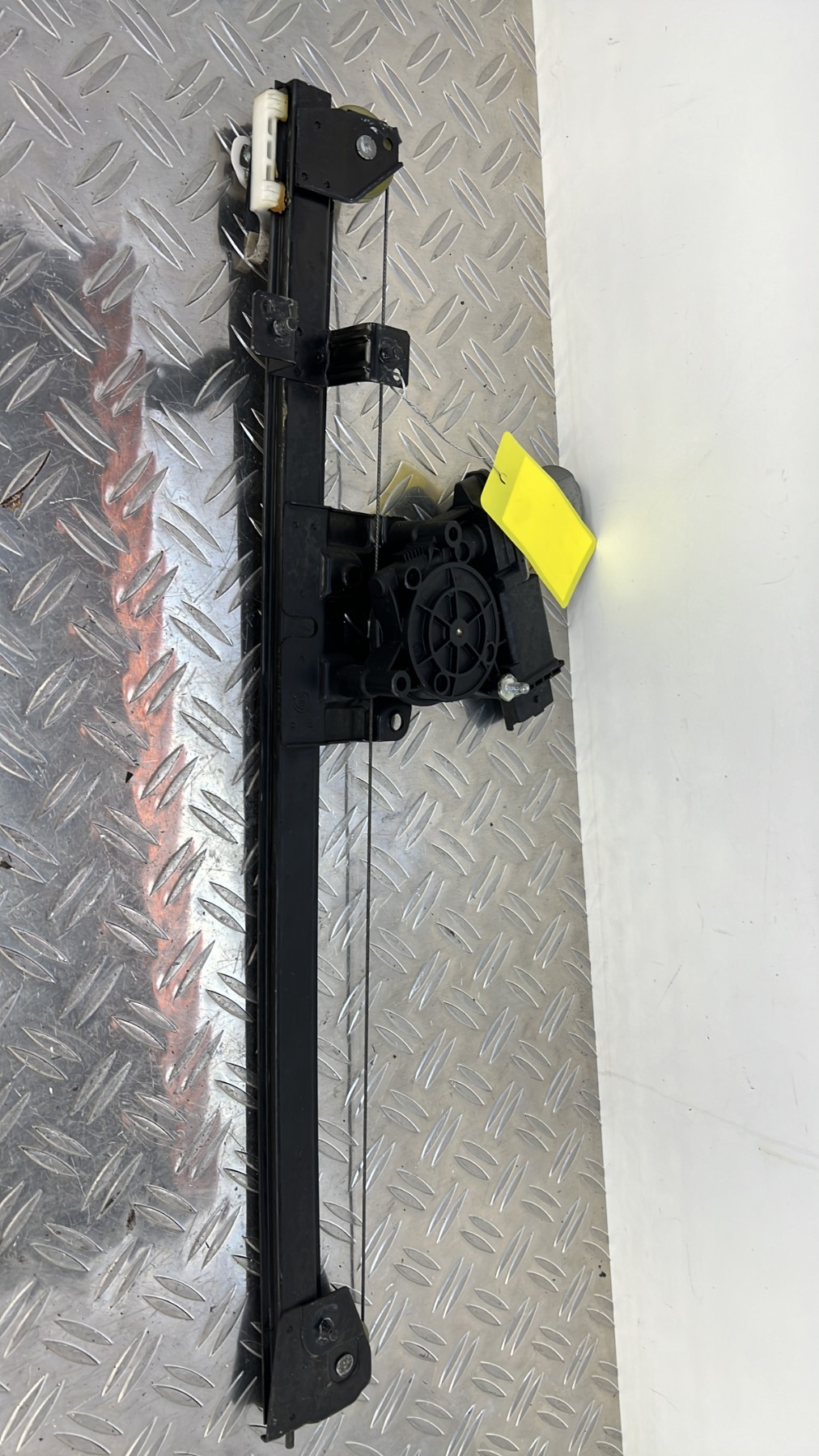 Leve vitre electrique avant gauche CITROEN JUMPER 3 PHASE 1 – 1388922080