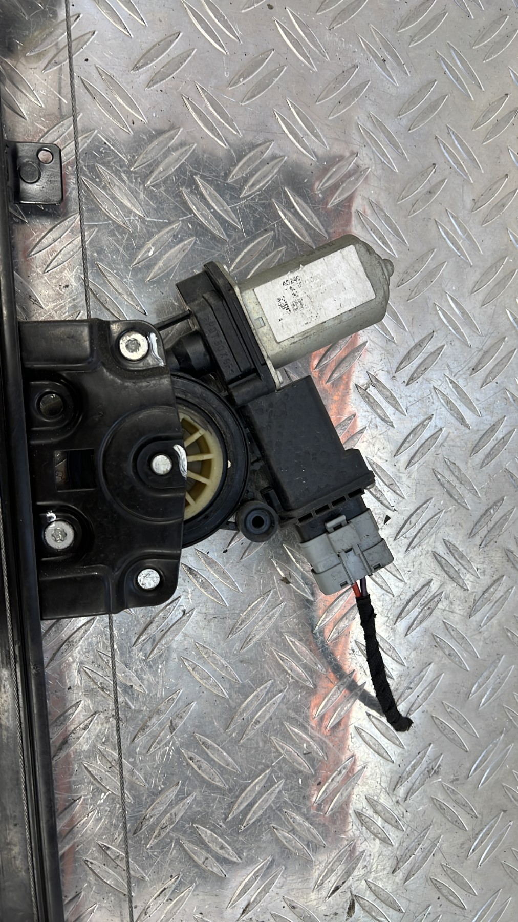 Leve vitre electrique avant droit CITROEN JUMPER 3 PHASE 1 – 1607707180