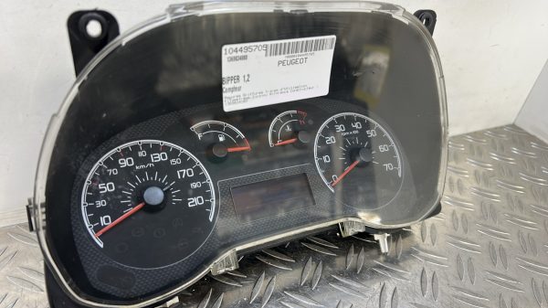 Compteur PEUGEOT BIPPER – 1369834080
