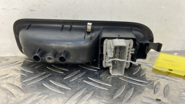 Interrupteur de leve vitre avant gauche RENAULT CLIO 3 PHASE 1 – 815510F020