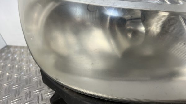 Optique avant secondaire droit (feux)(clignotant) RENAULT CLIO 3 PHASE 1 – 8200459823