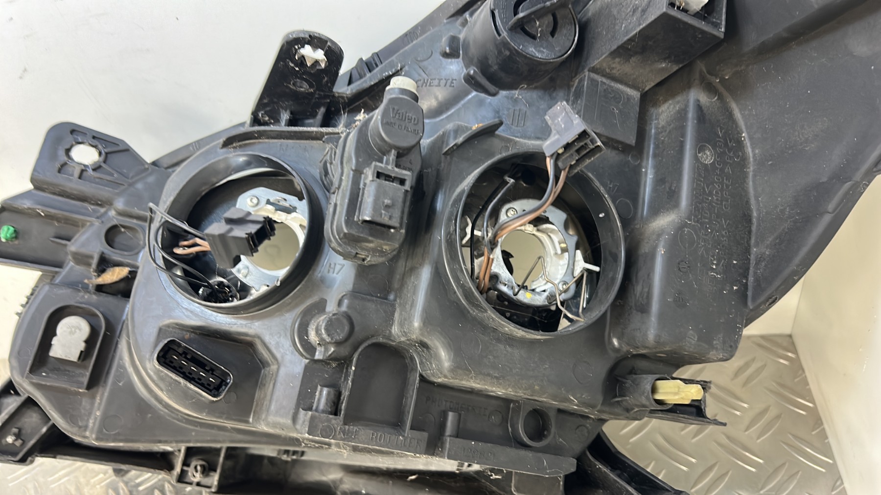 Optique avant secondaire droit (feux)(clignotant) RENAULT CLIO 3 PHASE 1 – 8200459823