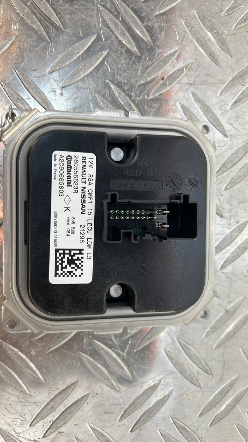 Boitier xenon RENAULT CLIO 5 – 260556623R