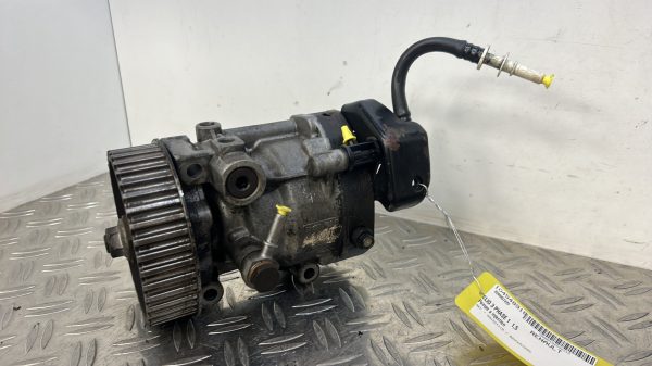 Pompe à injection RENAULT CLIO 3 PHASE 1 – (8200057225)