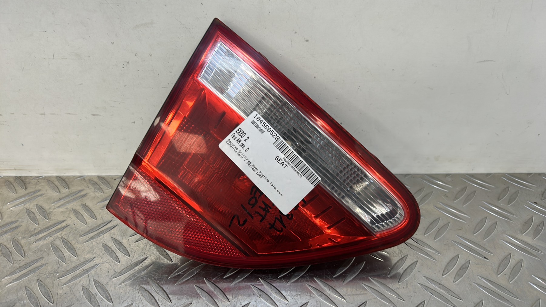 Feu arriere secondaire gauche (feux) SEAT EXEO – 00F100R1D02