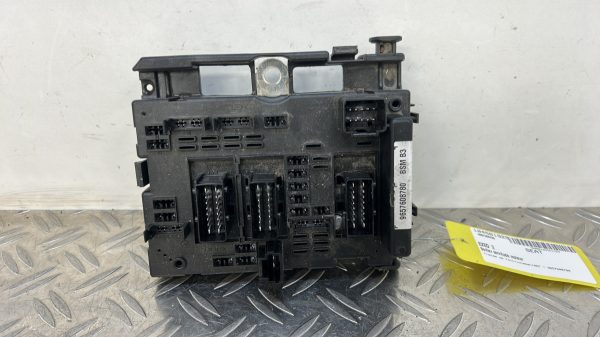 Boitier servitude moteur (BSM) PEUGEOT 206 PHASE 2 – 9657608780