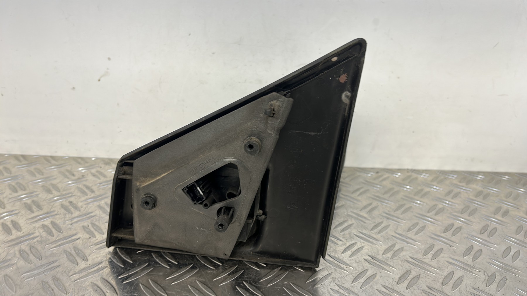 Retroviseur droit RENAULT CLIO 3 PHASE 2 – (7701071866)