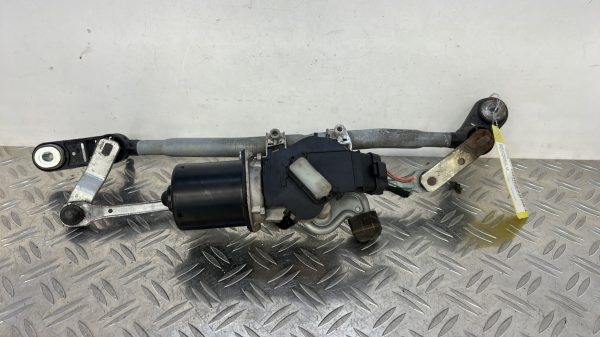 Moteur essuie glace avant RENAULT CLIO 3 PHASE 2 – (7701061590)