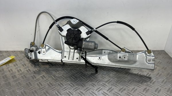 Leve vitre electrique avant droit RENAULT CLIO 3 PHASE 2 – 8200291147