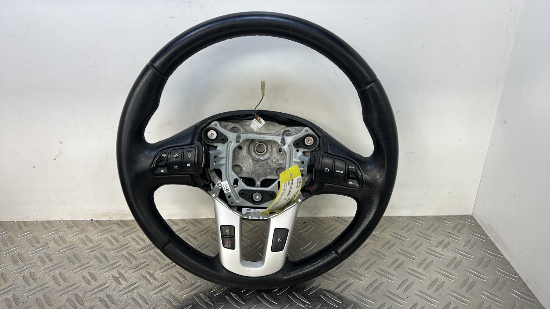 Volant KIA SPORTAGE 3 PHASE 1 – (561103U750EQ)