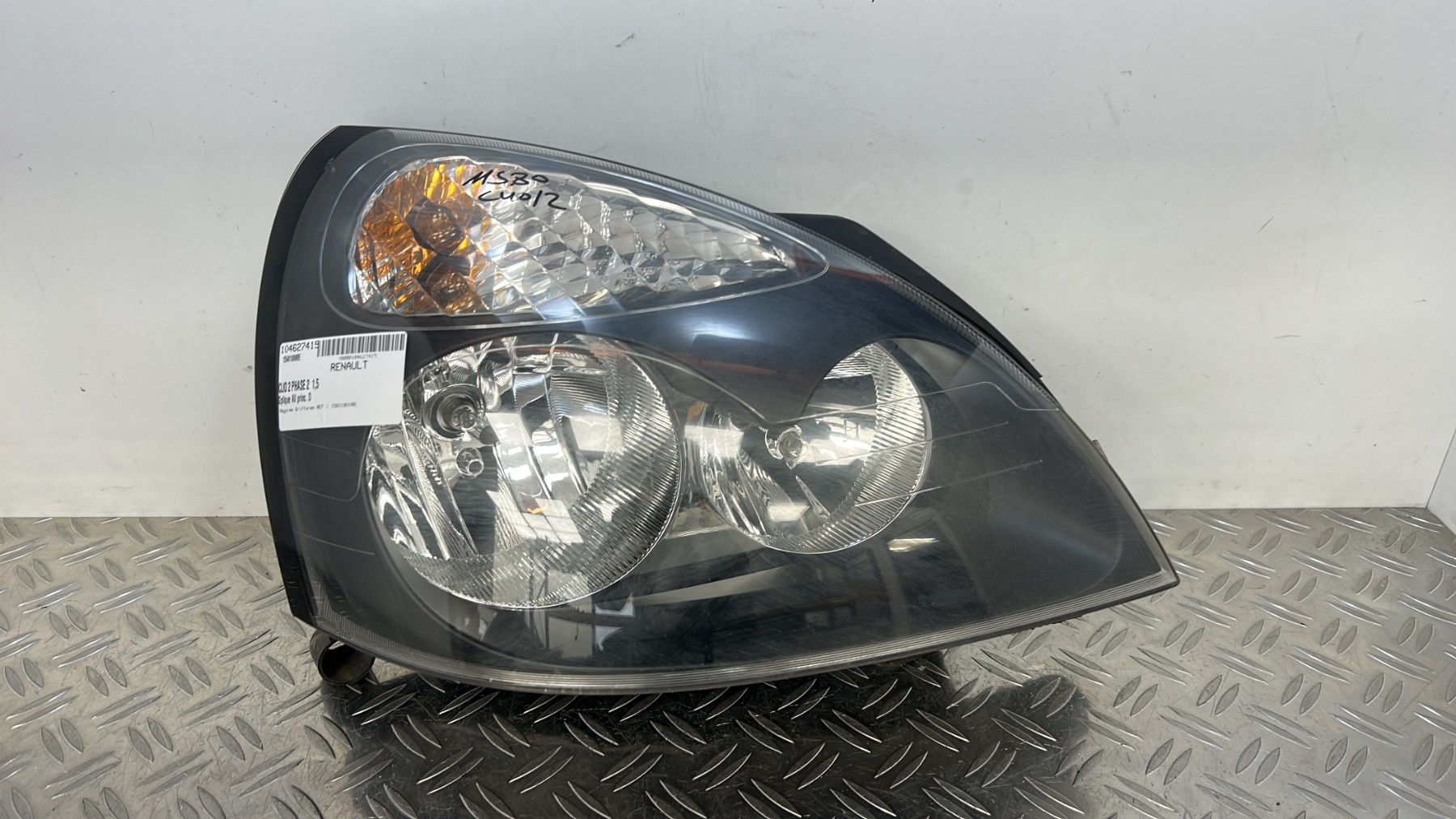 Optique avant principal droit (feux)(phare) RENAULT CLIO 2 PHASE 2 – (15601800RE)