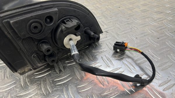Retroviseur gauche PEUGEOT PARTNER 3 – (98169898XT)