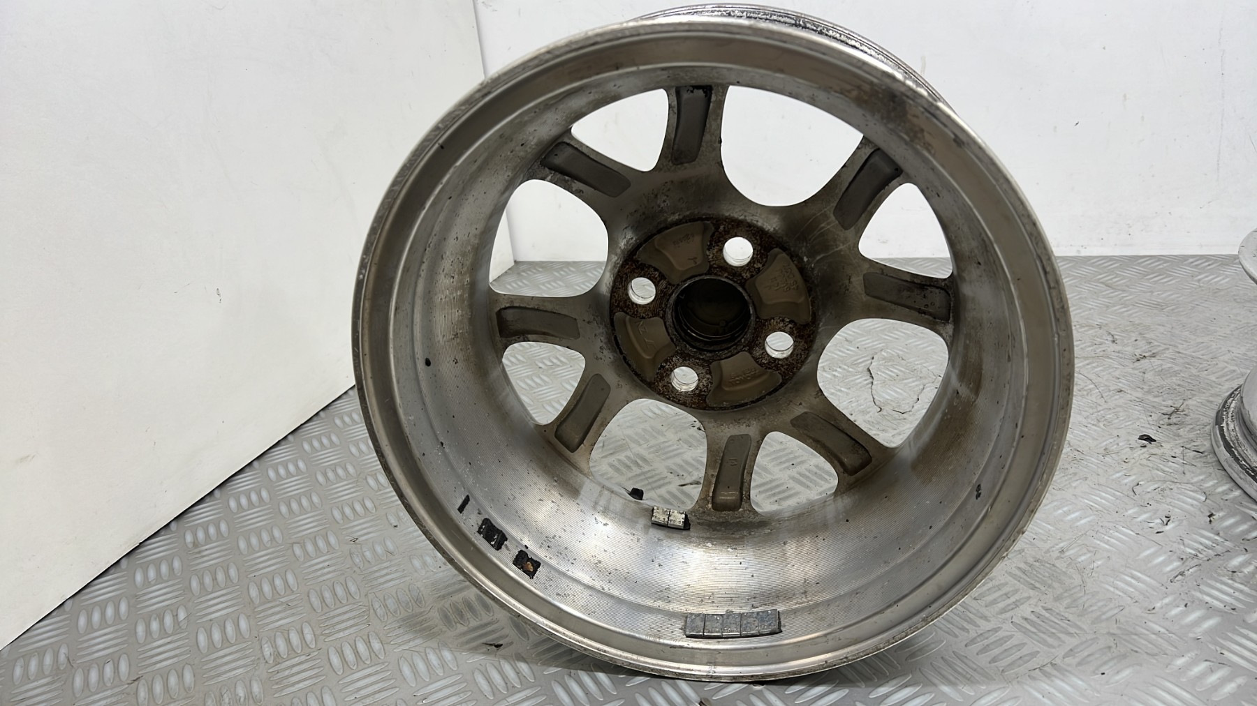 Jante TOYOTA YARIS 1 PHASE 1 – 426110D030