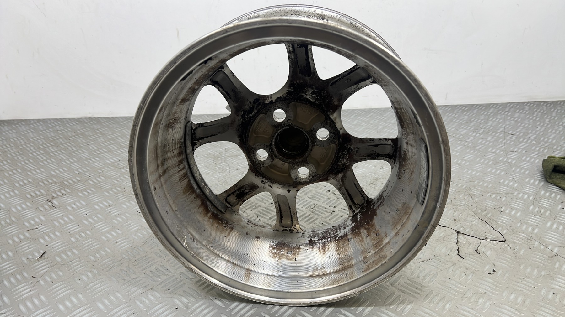 Jante TOYOTA YARIS 1 PHASE 1 – 426110D030