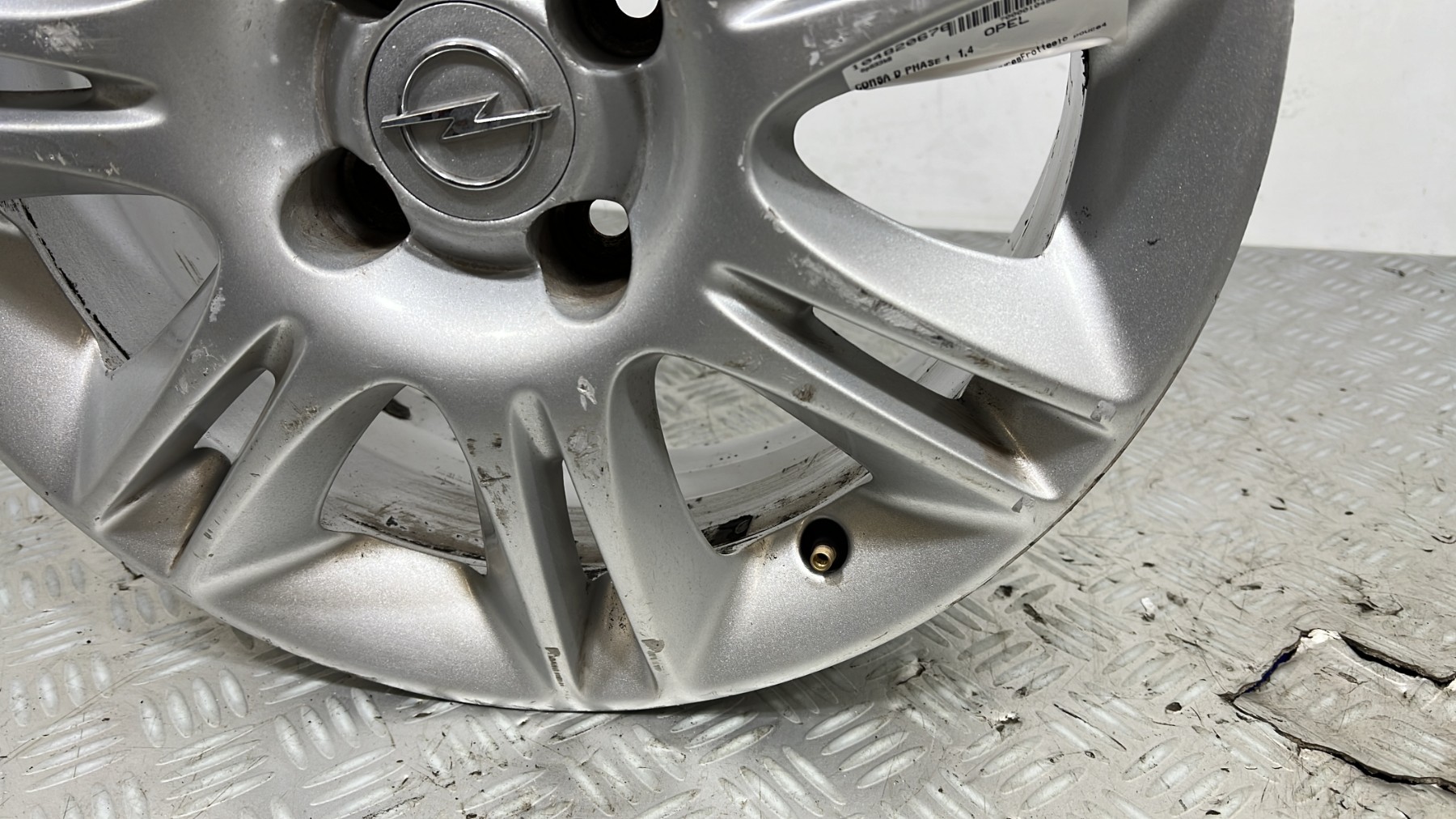 Jante OPEL CORSA D PHASE 1 – (0P033K8)