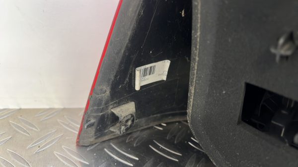 Feu arriere principal droit (feux) DACIA SANDERO 1 – (8200734824)