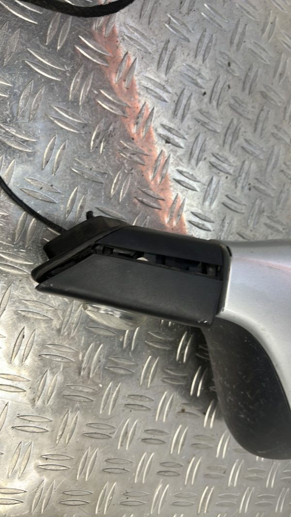 Retroviseur gauche PEUGEOT 207 PHASE 1 – (00008149ZG)