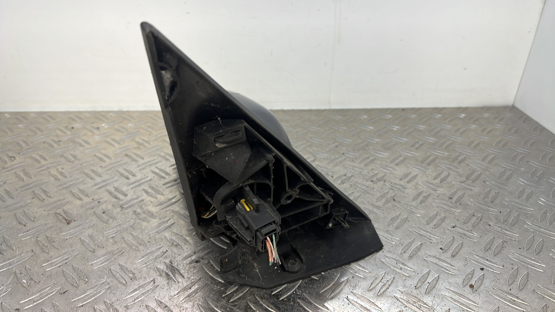 Retroviseur droit RENAULT SCENIC 2 PHASE 1 – (7701055998)