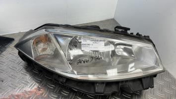 Optique avant principal droit (feux)(phare) RENAULT MEGANE 2 PHASE 1 – (260108053R)