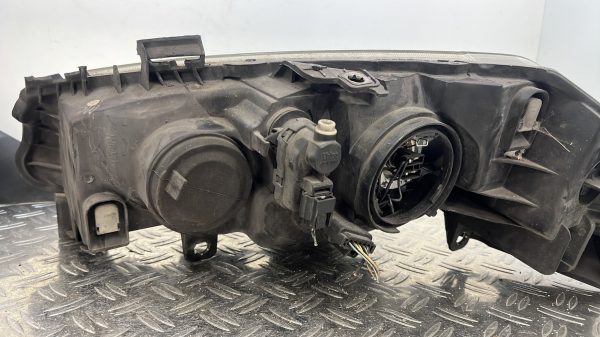 Optique avant principal droit (feux)(phare) RENAULT MEGANE 2 PHASE 1 – (260108053R)