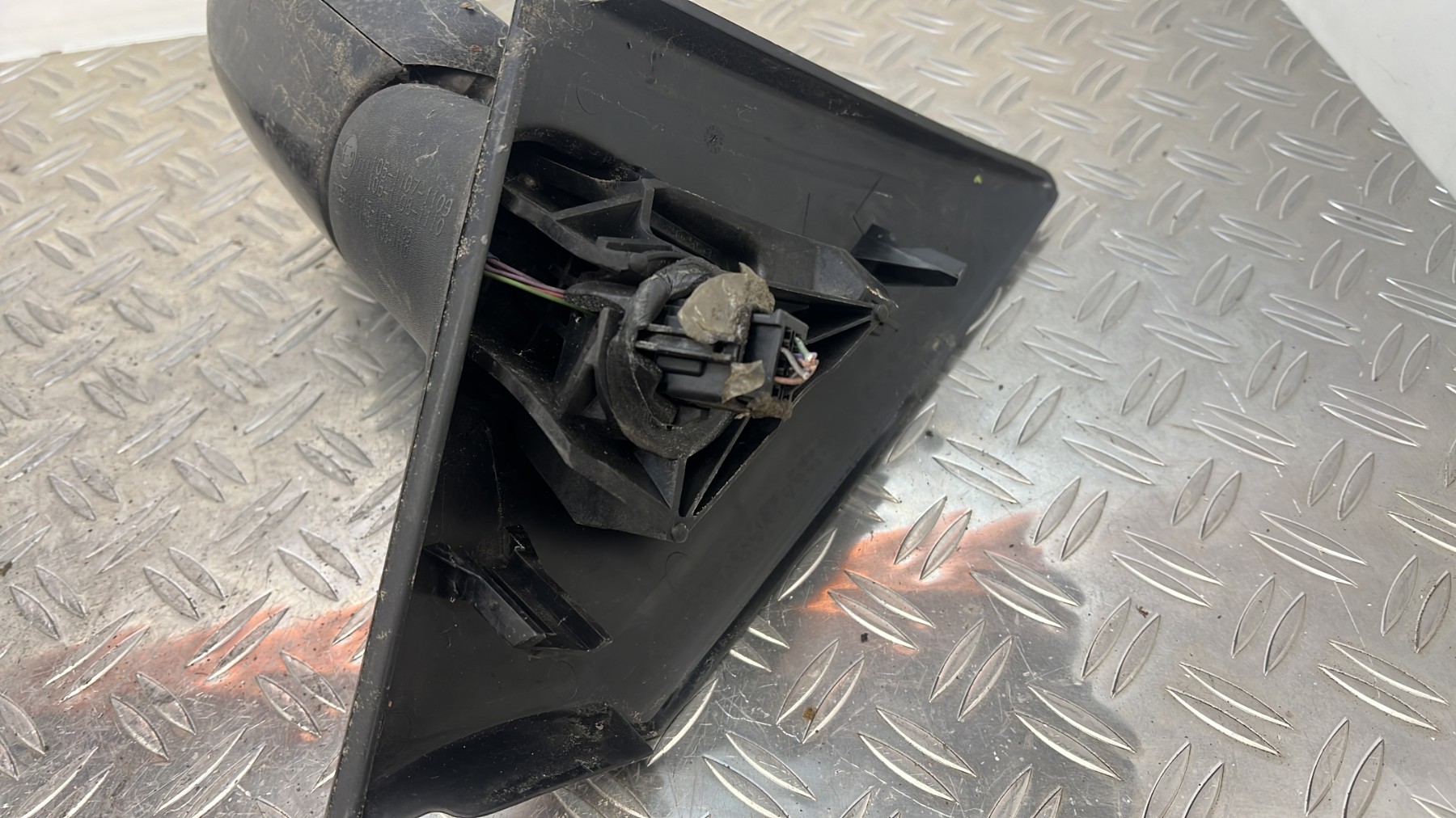 Retroviseur gauche RENAULT MEGANE 2 PHASE 1 – (7701054685)