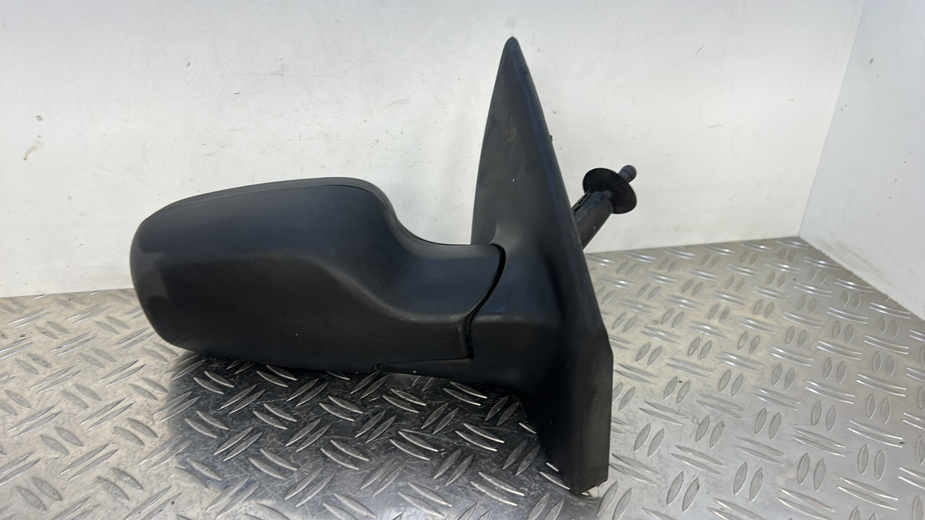 Retroviseur droit RENAULT CLIO 3 PHASE 1 BREAK – (7701061191)