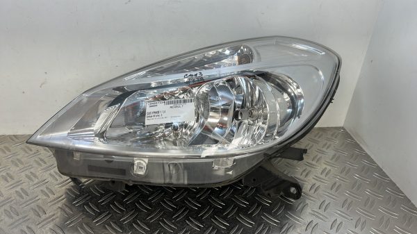 Optique avant principal gauche (feux)(phare) RENAULT CLIO 3 PHASE 1 – (260608237R)