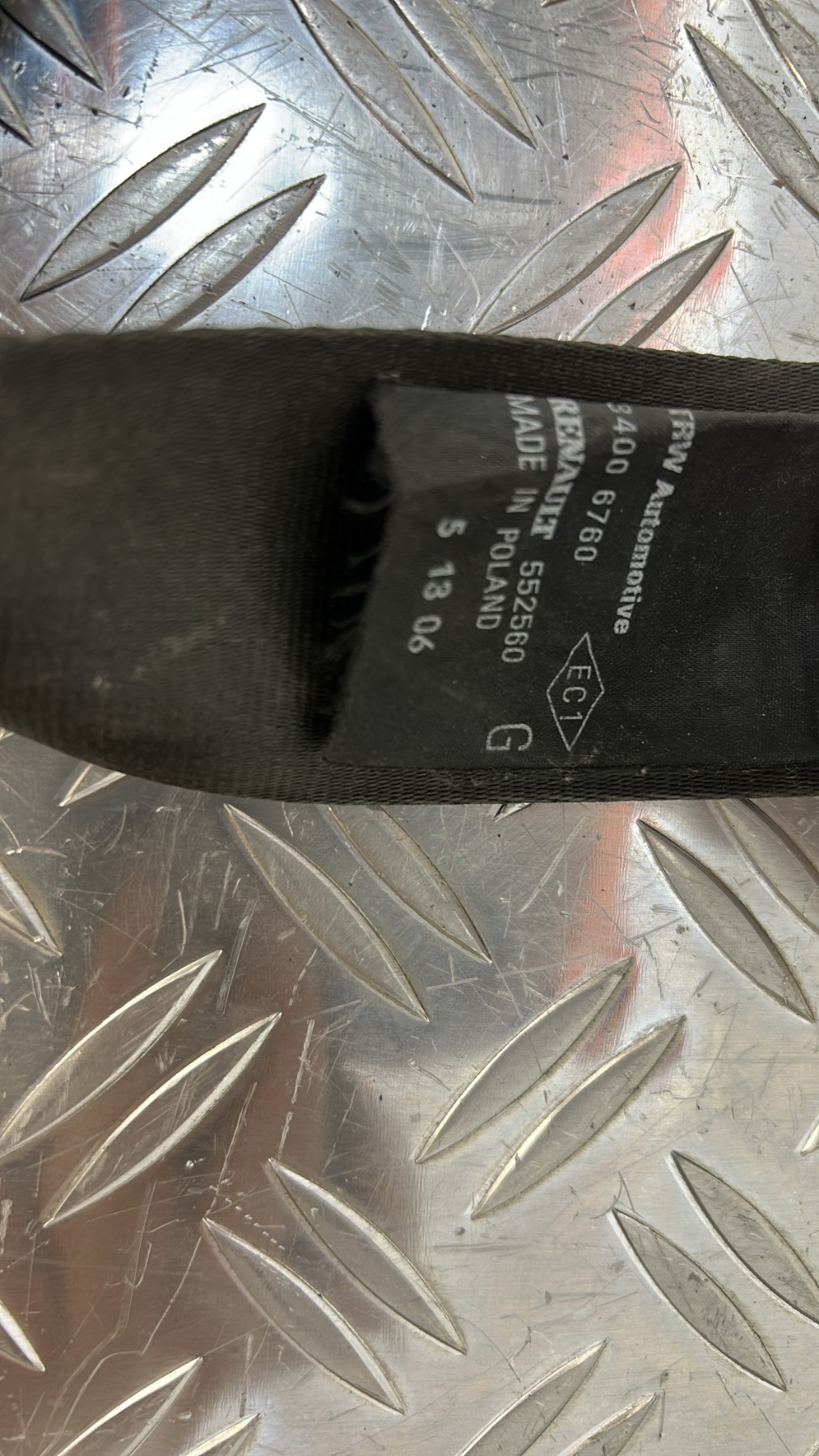 Ceinture avant gauche RENAULT CLIO 3 PHASE 1 – (8200683928)