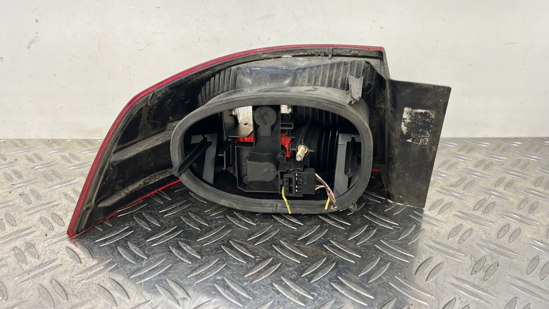 Feu arriere principal droit (feux) RENAULT LAGUNA 2 PHASE 1 – (8200002474)