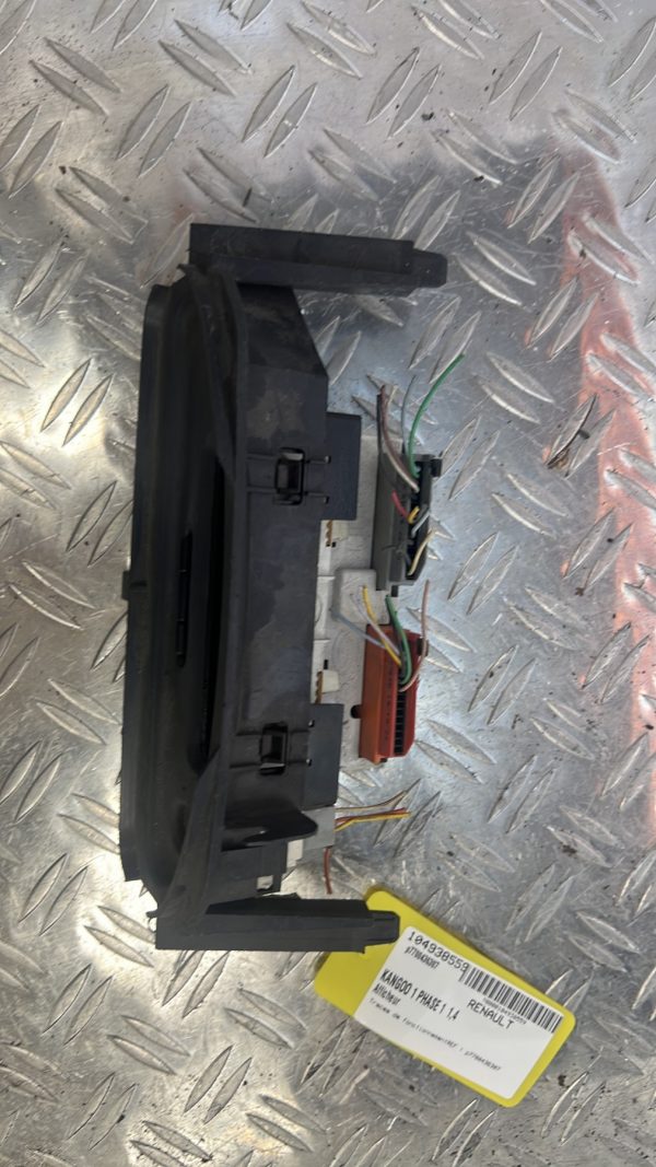 Afficheur RENAULT KANGOO 1 PHASE 1 – (P7700436307)
