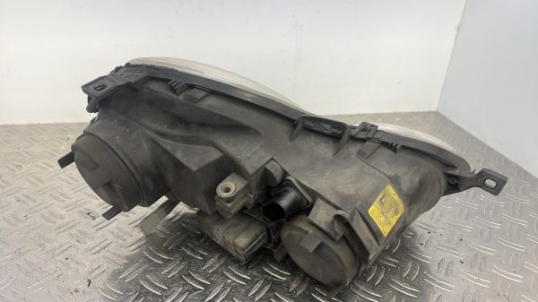 Optique avant principal gauche (feux)(phare) VOLKSWAGEN POLO 4 PHASE 1 – 301190201