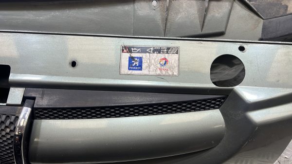 Pare choc avant PEUGEOT PARTNER 1 PHASE 2 – 9643802277