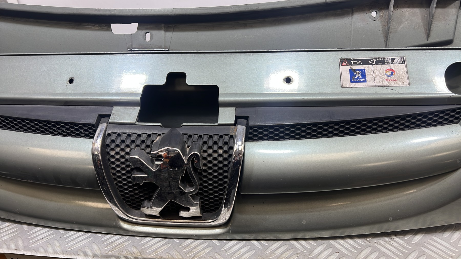 Pare choc avant PEUGEOT PARTNER 1 PHASE 2 – 9643802277