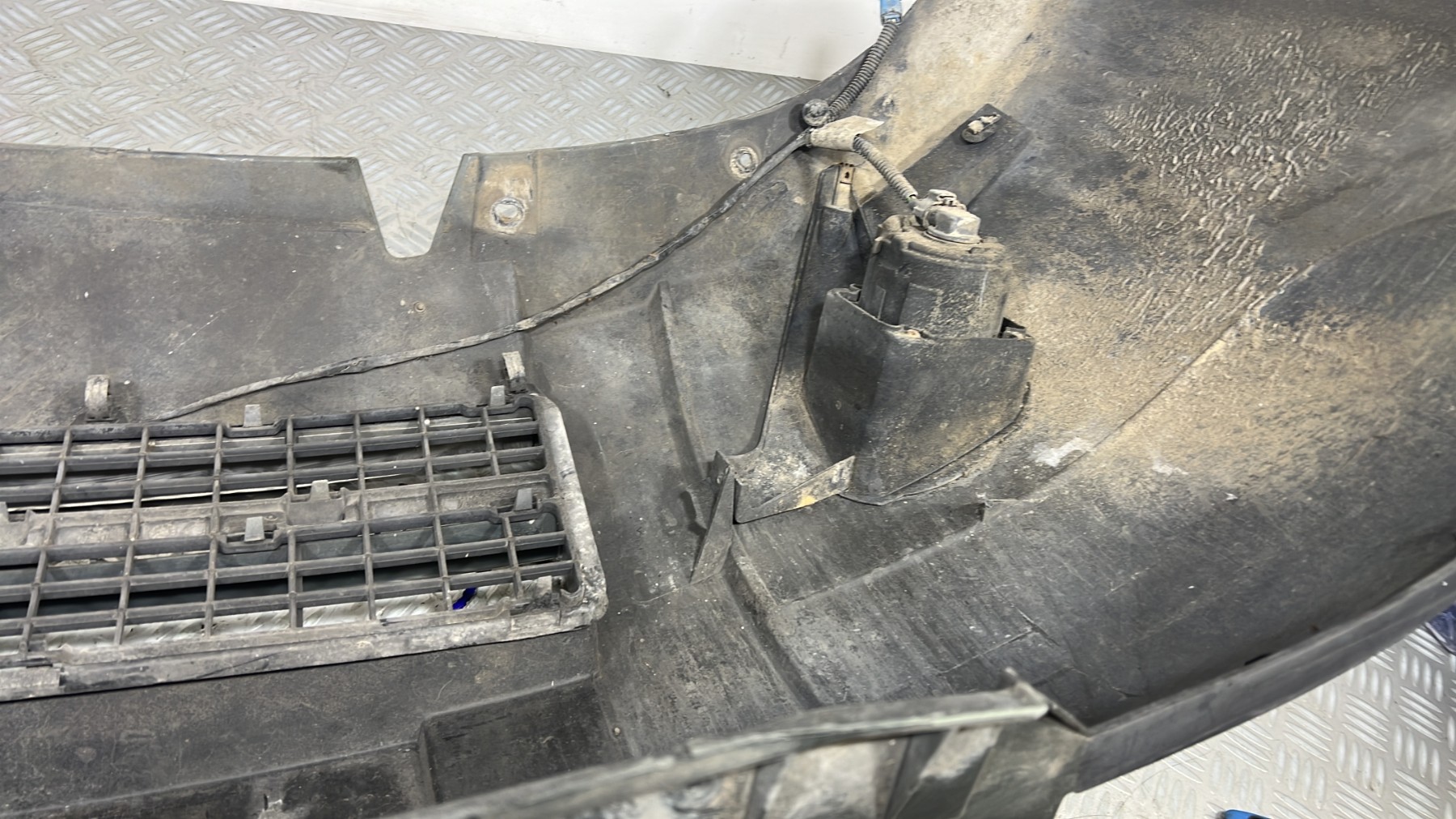 Pare choc avant PEUGEOT PARTNER 1 PHASE 2 – 9643802277