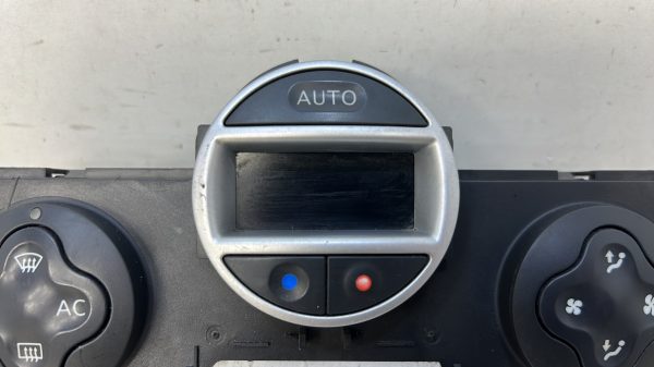 Commande chauffage RENAULT CLIO 3 PHASE 2 – 8200296683
